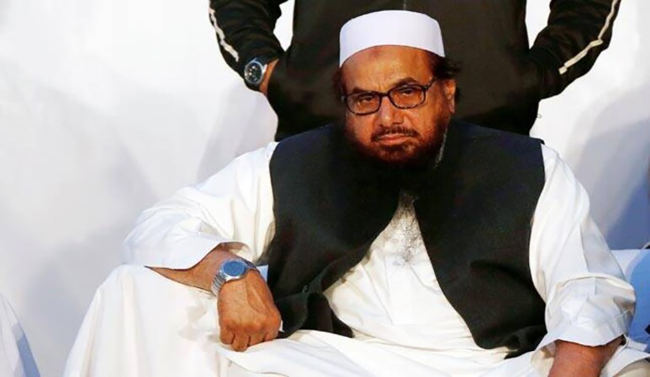 Massive blast near the house of Jamaat-ut-Dawa chief and Mumbai attack mastermind Hafiz Saeed, several injured