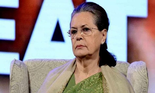 Sonia Gandhi Corona Update: Congress President Sonia Gandhi's health deteriorated, admitted to Ganga Ram Hospital