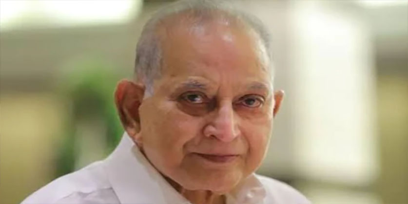 Film world in mourning: Telugu actor Krishna, father of South cinema superstar actor Mahesh Babu, dies at the age of 79