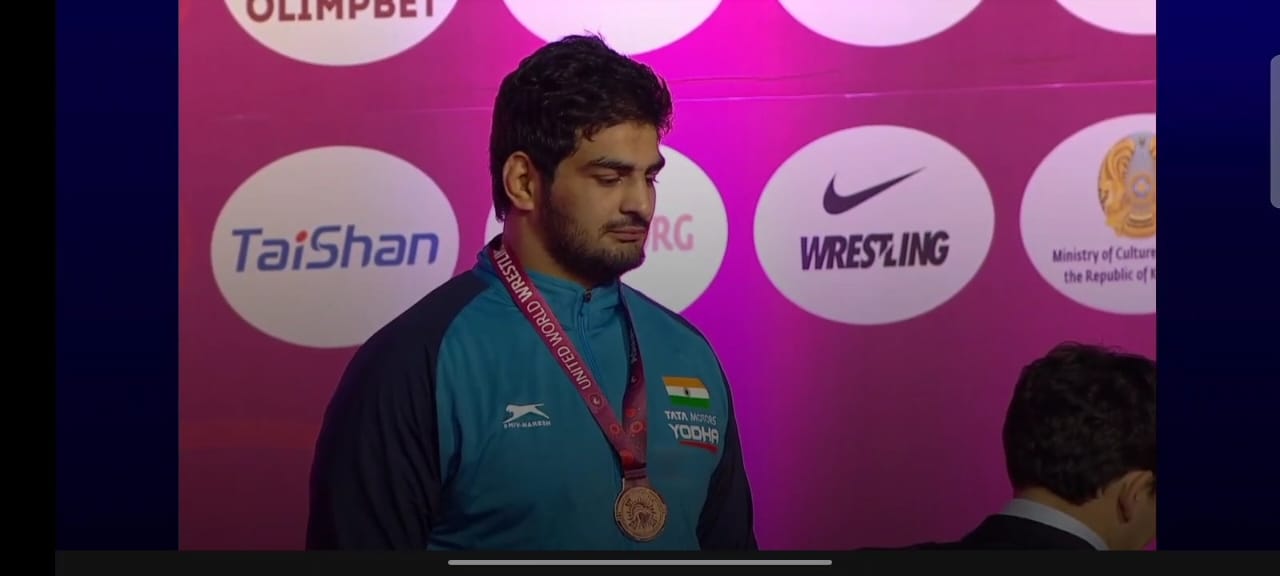 Sonepat: Chhatrasal Stadium wrestler Anirudh Gulia won bronze in Senior Asian Wrestling Championship