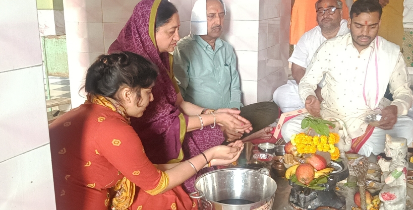 Navratri celebration at Tirtha Pandu-Pindara: Infusion of spiritual power leads to accomplishment and sadhana