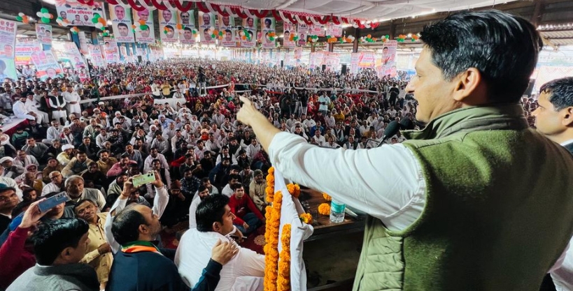 Panipat: State Congress President Udaybhan and MP Deependra Hooda surrounded the government in the public protest rally.