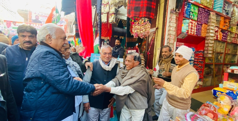 'Ghar-Ghar Congress, Har Ghar Congress' campaign started: Hooda reached homes and shops to interact with people, everyone welcomed him warmly.