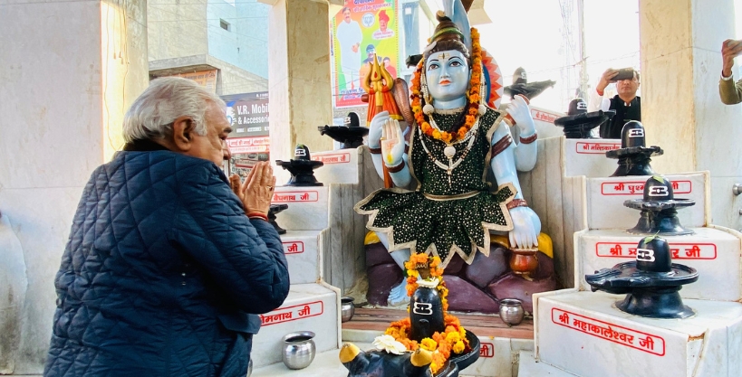 'Ghar-Ghar Congress, Har Ghar Congress' campaign started: Hooda reached homes and shops to interact with people, everyone welcomed him warmly.