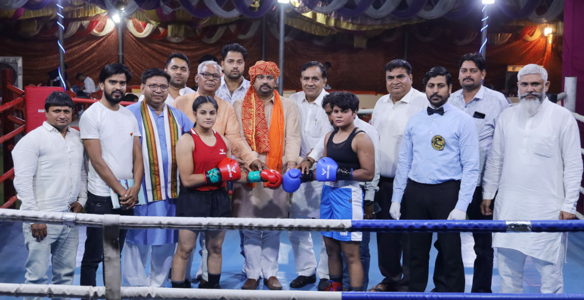 Sonipat: Winners of 11 bouts of pro boxing fight honored