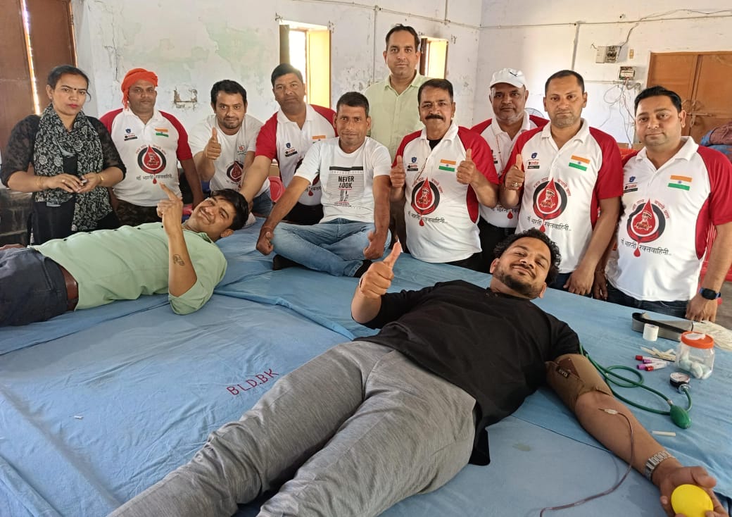 Sonipat: 68 donated blood in the camp organized in Pipli Kheda.