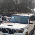 Vehicles parked on the main entrance of the Mini Secretariat will be fined.