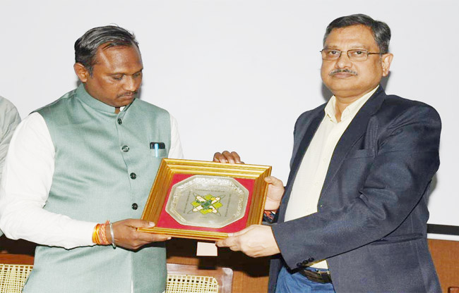 Sonepat: To become a developed nation, it is essential to become a leader in every field: Vice Chancellor