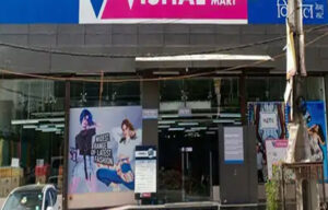 Sonepat: Major theft at Atlas Road Mega Mart after breaking the locks