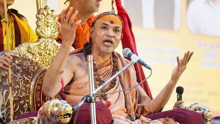 FIR filed against Swami Avimukteshwaranand Saraswati in POCSO case