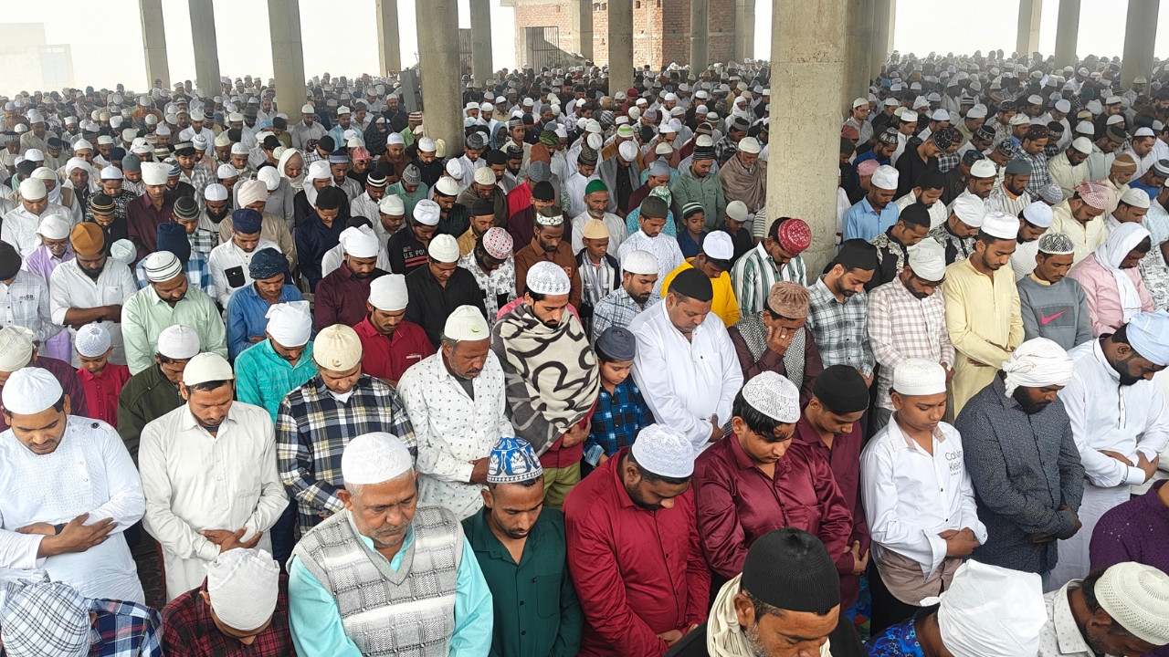 Eid Mubarak: May peace and brotherhood increase, may hatred be eradicated and the fragrance of love spread: Nadvi