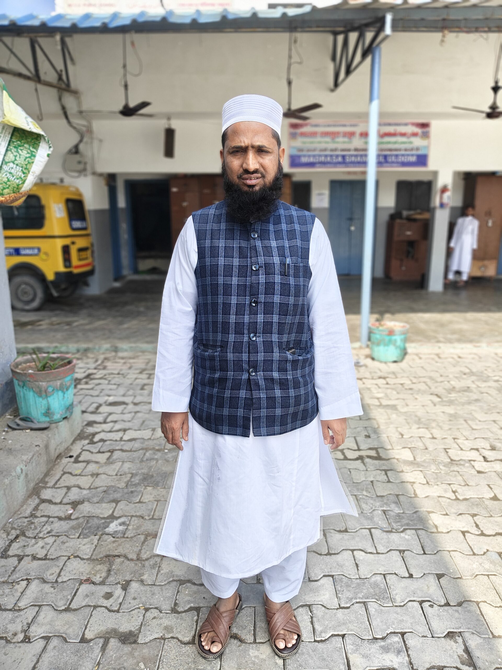 Eid Mubarak: May peace and brotherhood increase, may hatred be eradicated and the fragrance of love spread: Nadvi