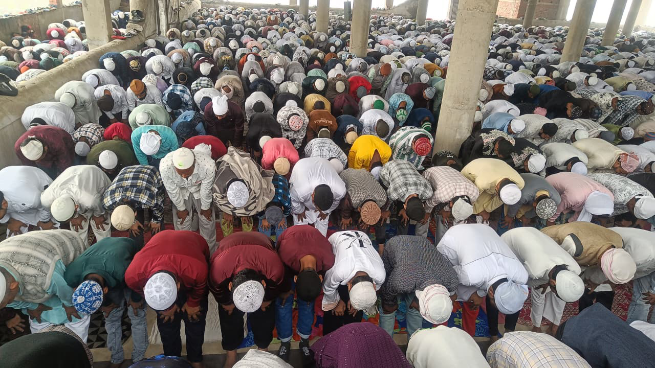 Eid Mubarak: May peace and brotherhood increase, may hatred be eradicated and the fragrance of love spread: Nadvi