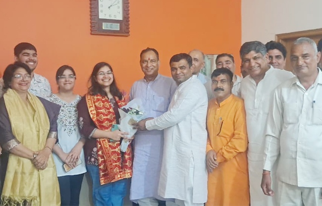 Steps to Success: Ishita Sharma hailed for securing 268th rank in UPSC