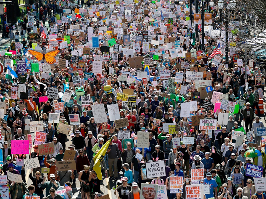 Eight million people took to the streets for the "No Kings Rally" against Trump, with protests intensifying in several cities around the world, including the US.