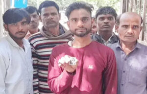 Road accident: Auto overturned after collision with Bolero in Sonipat, mother died and three children were injured.