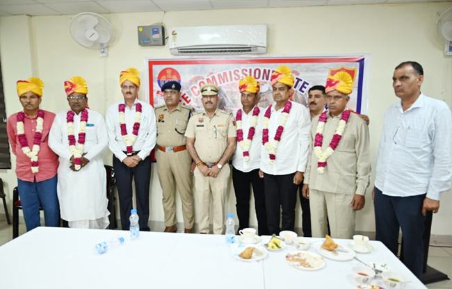 Emotional farewell ceremony for six Sonipat police personnel