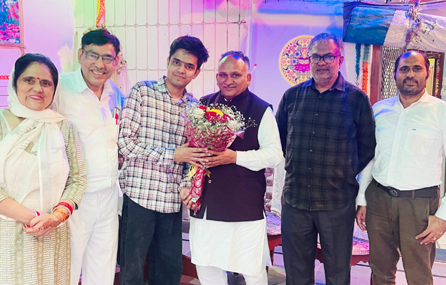 Steps to Success: Vaibhav from Sonipat created history by securing 344th rank in UPSC