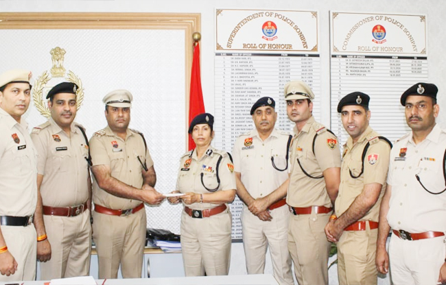 Police Commissioner recognizes CIA-1 team for excellence