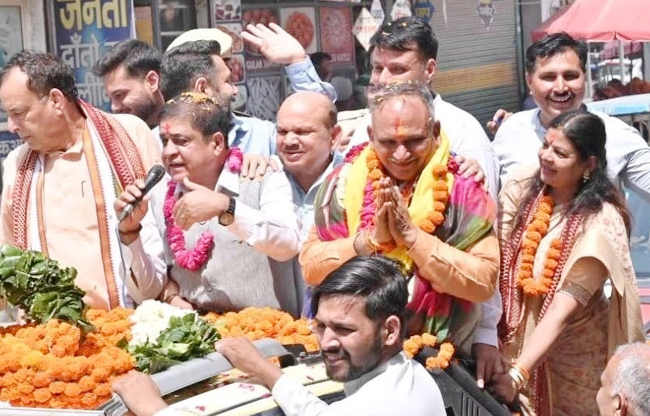 Rajiv Jain files nomination for Sonepat mayoral election, allegations and counter-allegations intensify