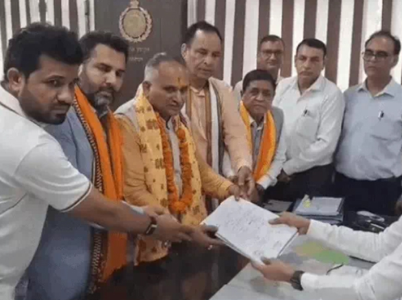 Rajiv Jain files nomination for Sonepat mayoral election, allegations and counter-allegations intensify