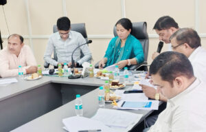 Show cause notice issued against officials who were absent from Sonepat meeting