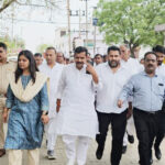 Sonepat MLA Madan gets angry after finding flaws in the road construction at the grain market.