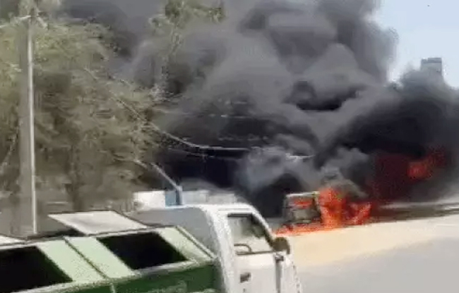 Sonepat Scorpio catches fire near Kundli TDI