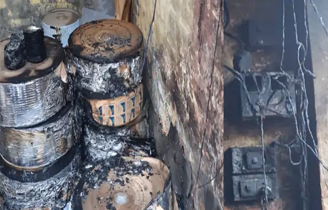 Sonipat Fire breaks out at a dona plate factory in Nayabans, causing loss of lakhs