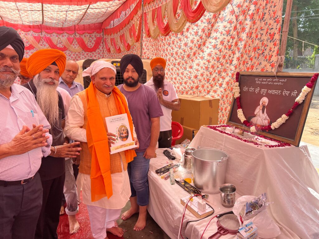 Guru Arjan Dev's sacrifice is an example of faith and humanity Mayor Rajiv Jain