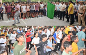 Sonipat MLA felicitates Yoga marathon winners.