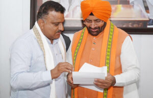Sonipat Pradeep Sangwan met the Chief Minister and raised issues concerning the Baroda constituency.