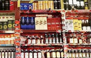 Sonipat ₹1.5 lakh in cash and expensive liquor stolen from a liquor shop; case registered.