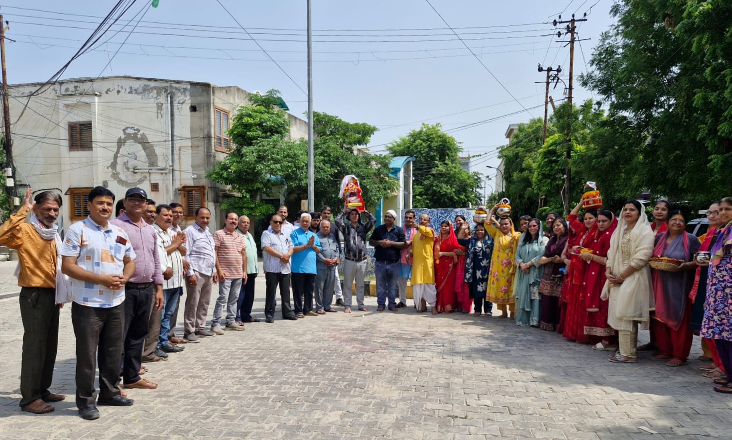 Chalihā Mahotsav of Lord Jhulelal—the incarnation of Varuna—begins; the Sindhi community will conduct religious rituals for 40 consecutive days.