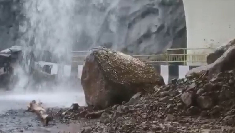 Maharashtra battered by heavy rains: Landslide on Mumbai-Pune Expressway; both major routes closed.