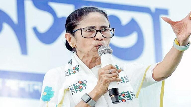 Mamata Banerjee's scathing attack on rebels: No one can snatch the TMC's election symbol; to stop it, they would have to kill me first.
