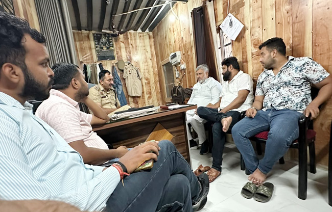 Sonipat Police detained Congress leader Rajesh and District Councilor Sanjay, along with their associates.