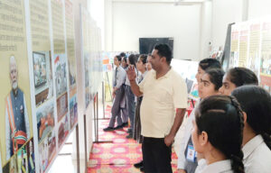 Sonipat: School students get a glimpse of Modi's life journey at an exhibition.