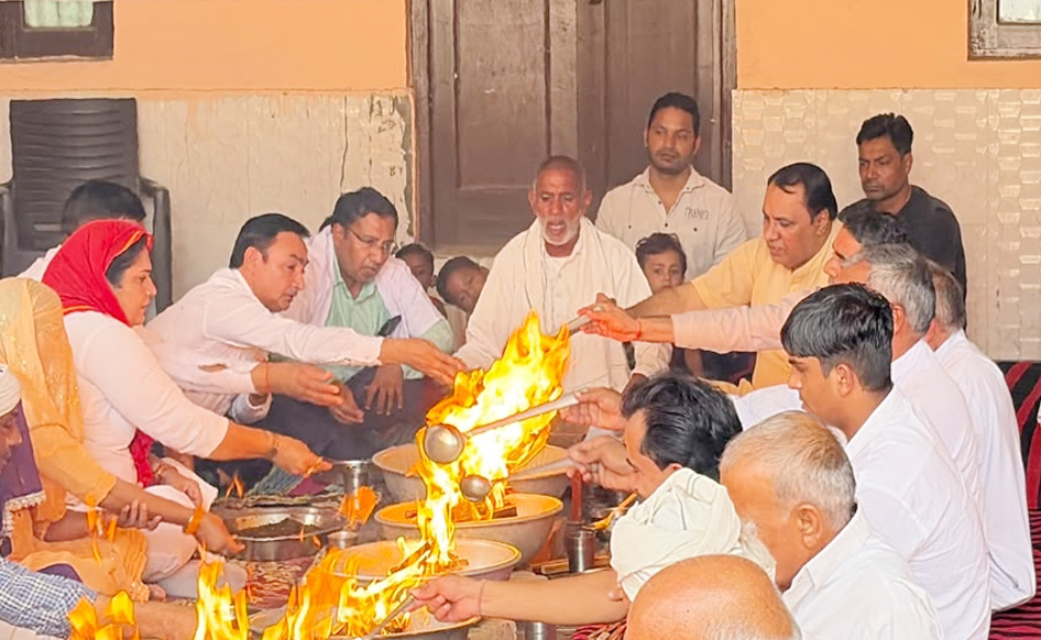 Sonipat: 'Seva Sankalp Abhiyan'—from cow service to conveying the message of service to students.