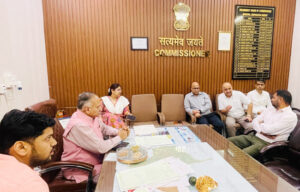 Sonipat: Garbage collection company JVM warned to improve performance or face contract cancellation.