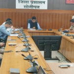 15 complaints received at Sonipat and Kharkhoda grievance redressal camps; officials directed to take action.