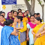 Sonipat: Workers protest in Kundli over non-payment of wages for two months.
