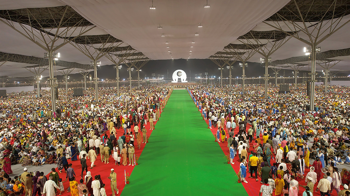 From ‘Awakening’ to Oneness: The Satguru’s Message at the Nirankari Sant Samagam—Love, Humility, and Humanity Constitute True Devotion: Satguru Mata Sudiksha Ji Maharaj