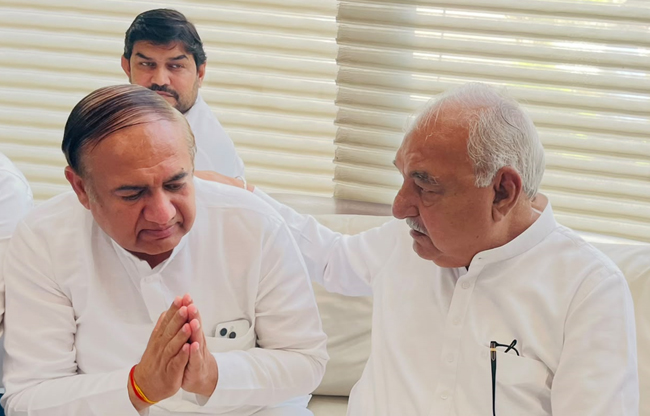 Sonipat: Hooda accuses Election Commission and BJP of collusion.
